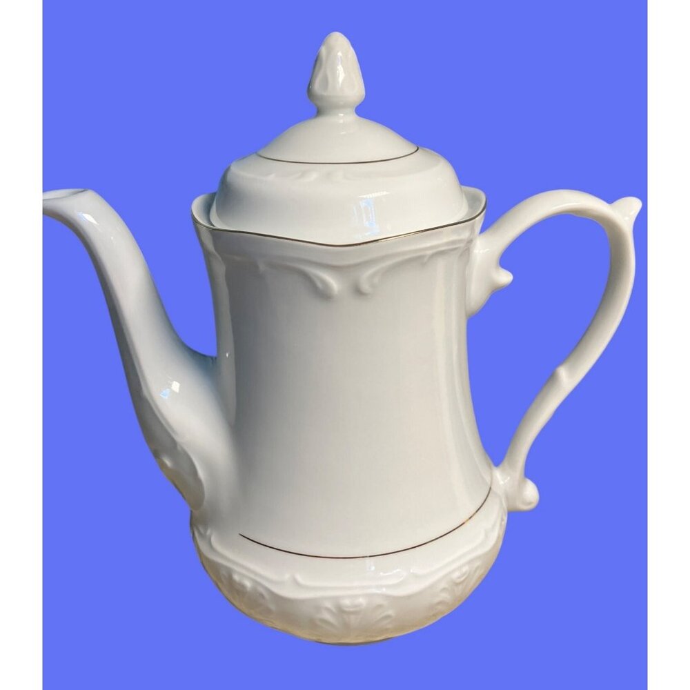 Southington By Baum Golden Rhapsody Fine China White Teapot w/ Gold Color Trim